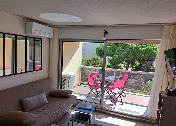 Helios 32, T2 Climatise, Parking, 500m Apartamento Agde